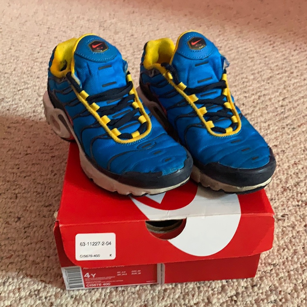 Air Max Plus Grade School 4Y